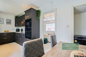 Photo 21- click for photo gallery